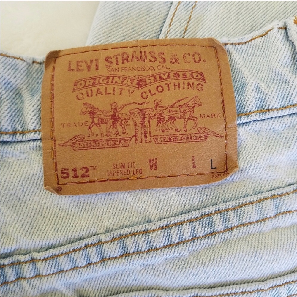 Vintage Levi’s 512 Jeans